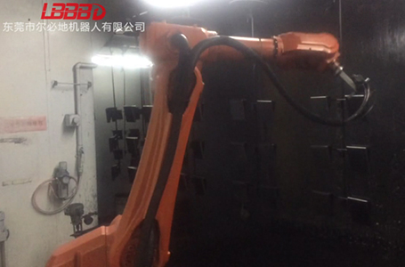 爾必地機器人跟蹤噴涂作業現場案例