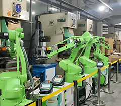 沖床上下料機(jī)器人案例